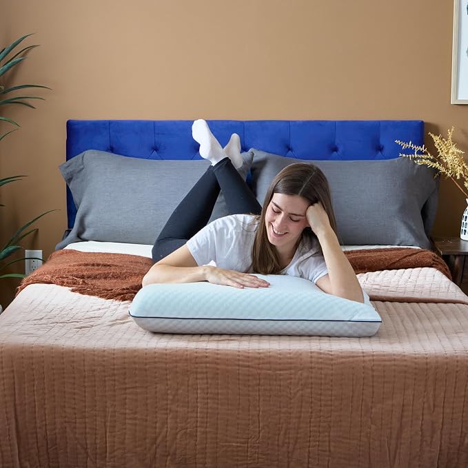 Weekender Cooling Gel Memory Foam Pillow for Sleeping – Standard Size, Ventilated Cooling Pillow for Side & Back Sleepers, Neck & Shoulder Support, Medium Firm, Washable Cover