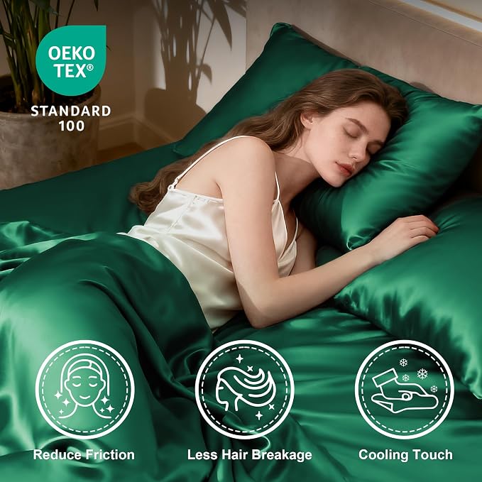Love's cabin Satin King Sheet Sets - 4 Piece Dark Green Silky Sheets King Size Bed with Deep Pocket, Luxury Silk Feel King Size Satin Sheet Set (1 Flat Sheet,1 Fitted Sheet,2 Pillow Cases)