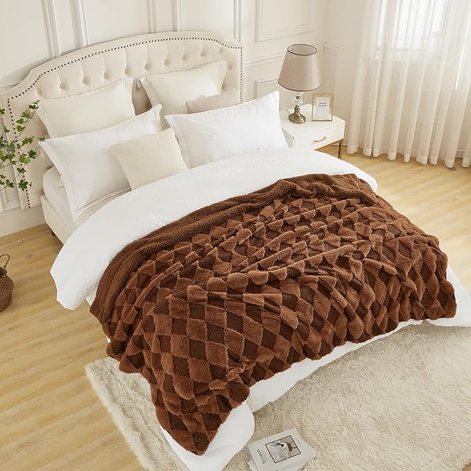 PU MEI Luxury Faux Fur Rabbit Fur Throw Blanket Brown 90"x80",Plush Reversible Sherpa Blankets,Queen Fuzzy Elegant Blanket Thick Throws for Bed,Washable Bedding Accent Blankets for Sofa Couch Chair