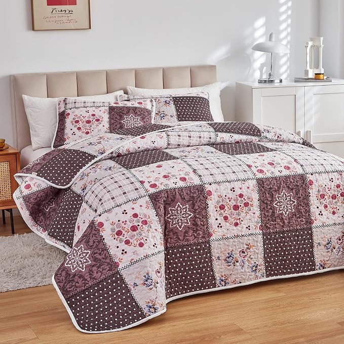 Patchwork Quilt Set Full/Queen Size, 3 Pieces Brown Floral Plaid Summer Bedspread Coverlet Set, Soft Microfiber Reversible Lightweight Bed Cover for All Season (90" x 90", 1 Quilt+ 2 Pillow Shams)