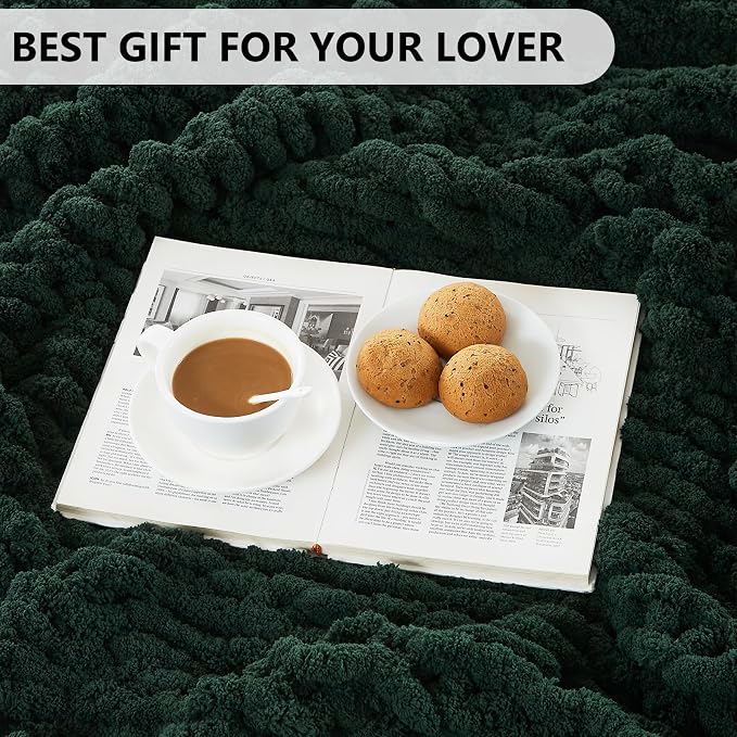 L'AGRATY Chunky Knit Throw Blanket for Couch, 40 x 50 Inches, Olive Green | Handmade Chenille Crochet Blanket for Sofa Bed, Thick Cable Knitted Blankets for Room Home Decor, Birthday Gift for Women Mom