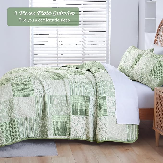 Mybedsoul Boho Quilt Twin Size, Floral Bedspread Dorm Bedding, Light Green | Soft Lightweight Patchwork Quilt, 2 Pieces Plaid Coverlet Set for All Seasons, Reversible Bedding Set Twin 68"×86"