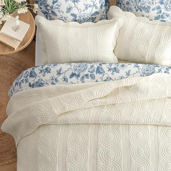 100% Cotton Scallop Quilt Set, King Size, Ivory Cream | Scalloped Border, Timeless Chic Aesthetic, All-Season Comfort, Perfect French Country Bedroom Decor, 3 Piece Set with 2 Shams