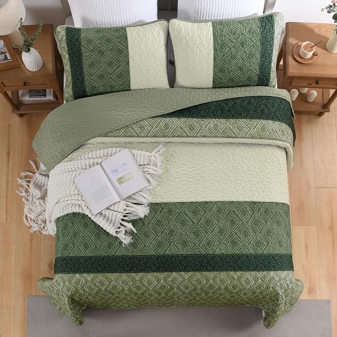 Cottolester Sage Green Quilt Set Queen,3 Pcs Summer Striped Bedspread Set | Lightweight Summer Fresh Green Patchwork Coverlets Set with 2 Pillowshams,Soft Microfiber Quilt Bedding Sets 110"x90"