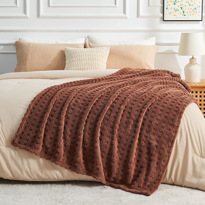 NEWCOSPLAY 3D Waffle Checkered Flannel Throw Blanket, Coffee, 50"x70" | Super Soft Cute Lightweight Decorative Premium Silky Fleece Blanket for Couch Sofa Bed, Gift for Women Men, All Season Use