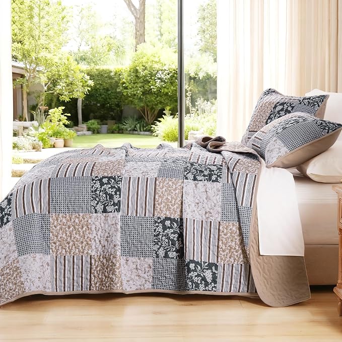 Mybedsoul Boho Quilt King Size, Patchwork Bedding Set, Blue Brown | Soft Lightweight Microfiber Floral Coverlet Set, 3 Pieces Plaid Bedspread, Bed Sets for All Seasons 90"x110"