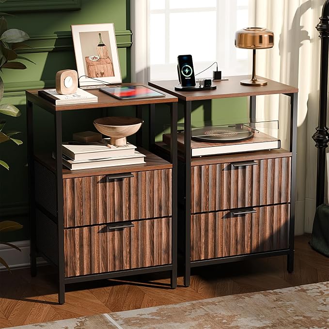 VINGLI Nightstands Set of 2 with Fabric Drawers, Walnut Nightstand with Charging Station, Night Stands Fluted Bedside Tables/End Tables with Charger Station, Side Table Bedroom, Small Night Stand