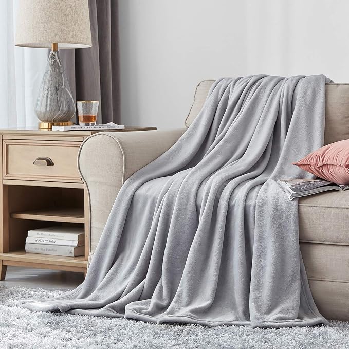 Hansleep Throw XL Light Grey Fleece Blanket, Soft Flannel Bed Blanket | Fuzzy Cozy Blanket 50x70 Inches, Multi-use for Bed, Sofa, Couch, Travel, Camping, All Season Warm Lightweight Cover