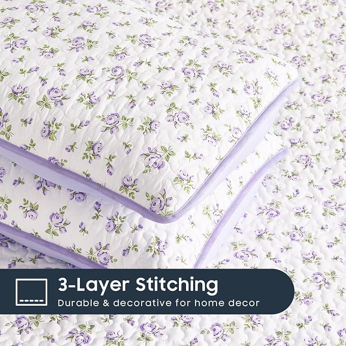 Wake In Cloud - Floral Quilt Set, Coquette Cottagecore Shabby Chic Flower Pattern for Women Teen Girls, Reversible Lightweight Bedspread Coverlet, 3 Pieces, White Purple, Twin/Twin XL Size