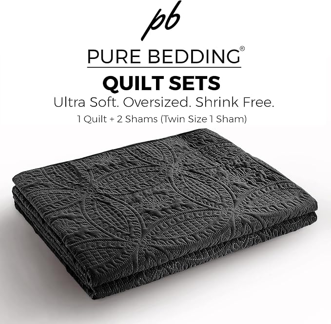 Pure Bedding Quilt Set Full/Queen Size Black - Oversized Bedspread - Soft Microfiber Lightweight Coverlet for All Season - 3 Piece Includes 1 Quilt and 2 Shams, Geometric Pattern