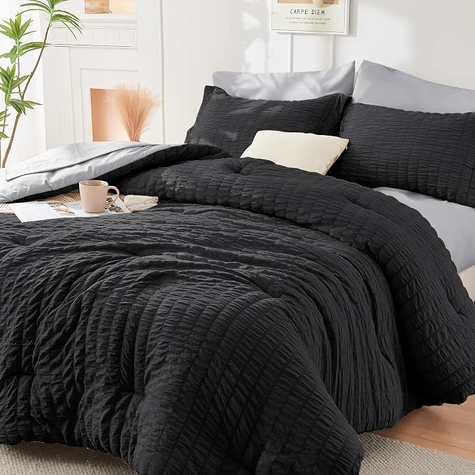 HYMOKEGE Black/Light Grey Oversized King Comforter Set Seersucker 7 Pieces, All Season Luxury Bed in a Bag for Bedroom, Bedding Set with Comforter, Sheets, Pillowcases & Shams