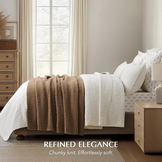 EVERGRACEHOME Chunky Chenille Knit Throw Blanket, 50 x 60, Camel Brown | Sculpted Moss Stitch, Chic Modern Farmhouse, All-Season Warmth, OEKO-TEX® Certified, Elegant Blanket for Couch, Bed, Sofa