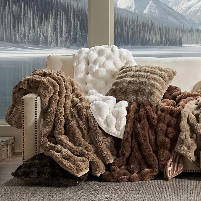 EverGrace Faux Rabbit Fur Bubble Throw Blanket, 50"x60", Chestnut | Ultra Soft, Luxury Faux Rabbit Fur Throw, Thick Warm Bubble Blanket, Cozy Fluffy Reversible, for Bed, Couch, Chair, Sofa