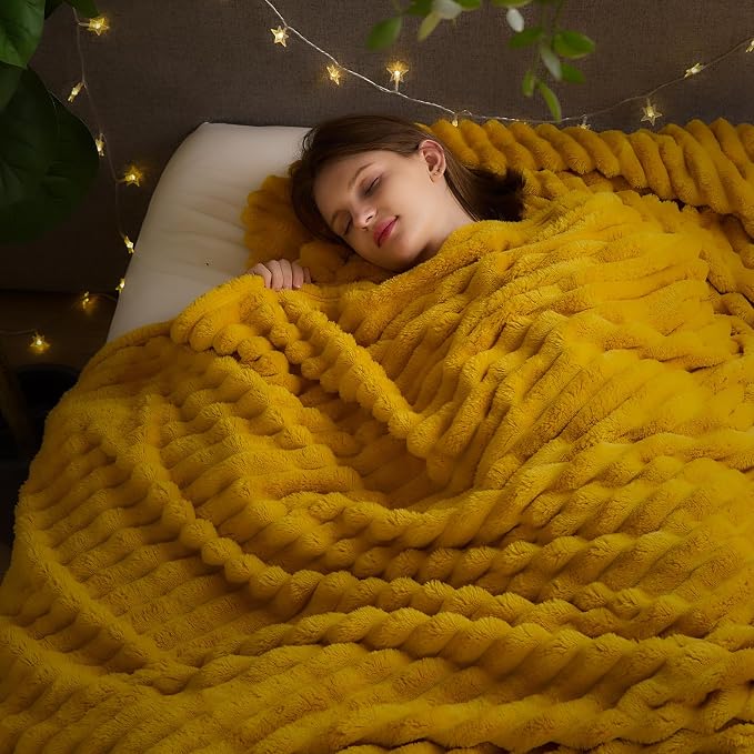 NEWCOSPLAY Fleece Ribbed Cozy Queen Blanket for Couch, Yellow, 90"x90" | Premium Silky Flannel Blanket, Soft Lightweight Fluffy Throw Blanket for Bed Sofa Decor, Gift for All Season Use