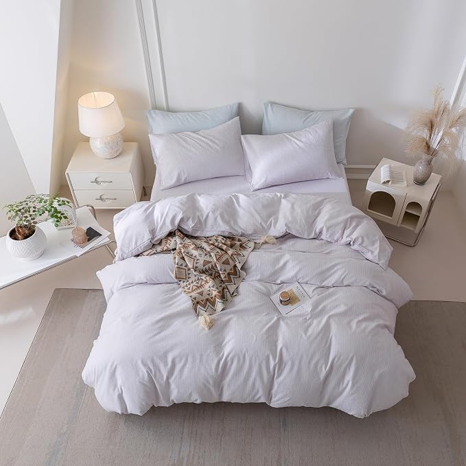 BDEAR 3Pcs Light Purple Pinstriped Duvet Cover Set Queen Size 90''Wx90''L | Light Weight Design, 1 Duvet Cover with 2 Pillowcases, Zipper Closure, OEKO TEX Standard,8 Corner Ties, Skin Friendly