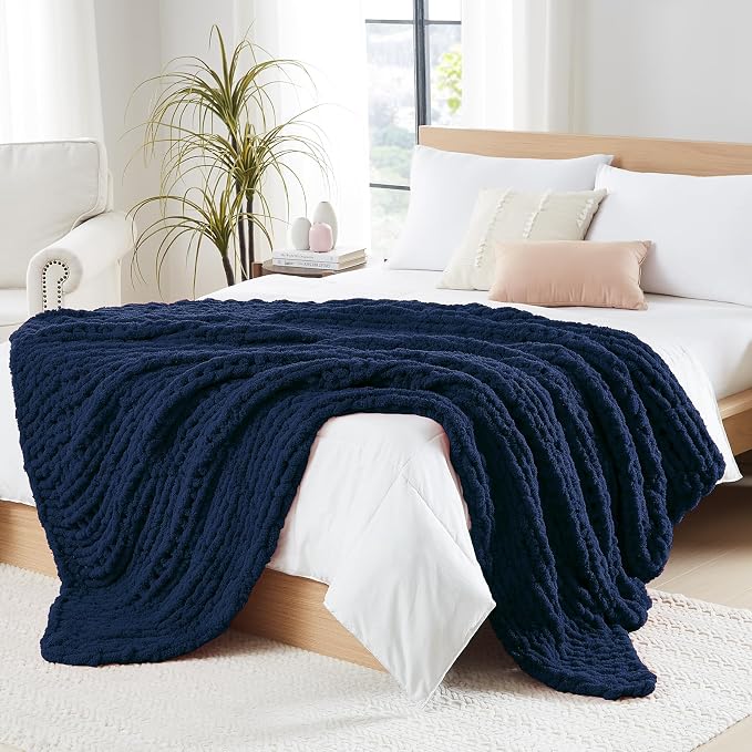 L'AGRATY Chunky Knit Throw Blanket for Couch, 50 x 60 Inches, Dark Blue | Handmade Chenille Crochet Blanket for Sofa Bed, Thick Cable Knitted Blankets for Room Home Decor, Birthday Gift for Women Mom
