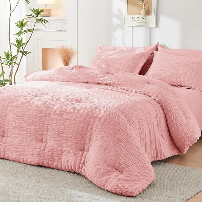 HYMOKEGE Rose Pink Queen Comforter Set Seersucker 7 Pieces, All Season Luxury Bed in a Bag Queen for Bedroom, Bedding Set with Comforter, Sheets, Pillowcases & Shams