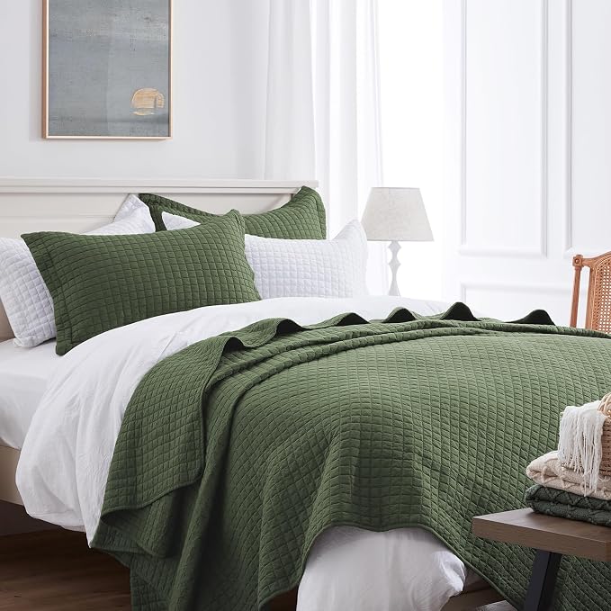 SunStyle Home Queen Quilt Set, Lightweight Summer Bedspreads Bedding,Green | Soft Coverlet With 2 Pillow Shams,Morden Style Quilts for All Season,Suitable for Bed, Couch,Bedroom,Guest Room,90"X96"