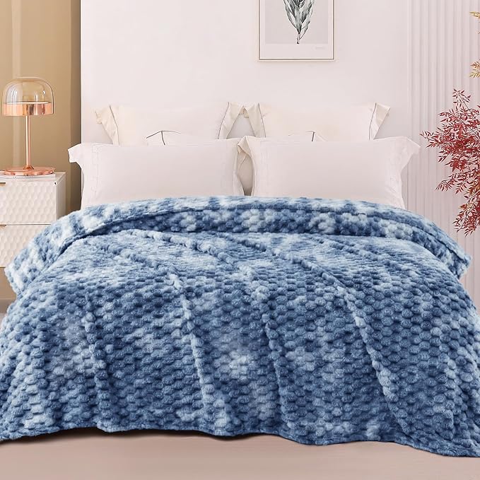 Exclusivo Mezcla 3D Fleece Twin Size Blanket for Bed, Tie-dye Blue | Extra Soft Fuzzy Plush Lightweight Bed Blankets, Cozy Fluffy Decorative Blankets for All Seasons, 90x66 Inches