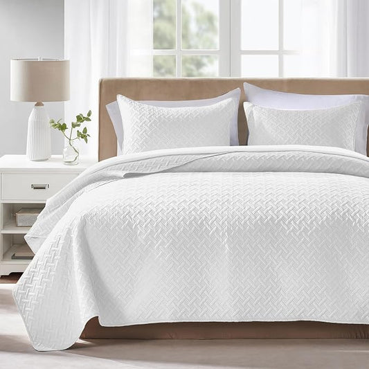 FLYMME White Twin Quilt Bedding Set Thin Lightweight Bedspreads,Modern Style Geometric Weave Stripe Pattern,Soft Microfiber Bed Coverlet for All Season (1 Quilt, 1Sham)