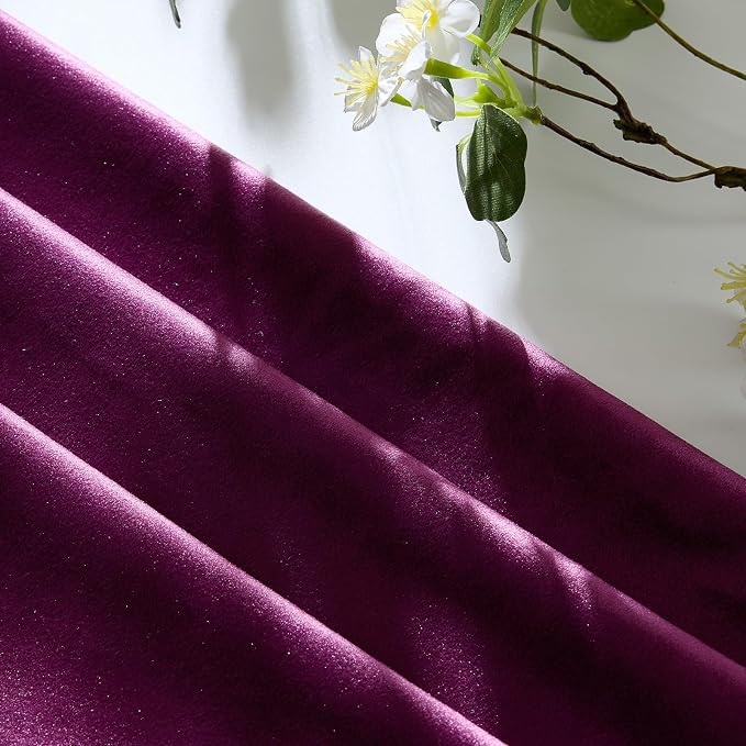 GIGIZAZA Velvet Pillow Covers 20x20 Decorative Pillows Pack of 2 Purple | Throw Pillows for Couch Sofa,280gsm Soft Textured Fabric,Luxury Modern Square Pillowcases,Home Decor Cushion Covers