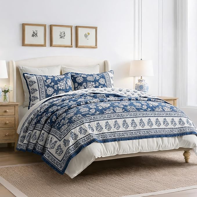 EverGrace 100% Cotton Floral Quilt Set, King Size, Indigo Blue 108"×96" | Reversible Lightweight Bedspread Coverlet, Vintage Floral Farmhouse Bedding,Traditional Block Print Quilt with 2 Pillow Shams