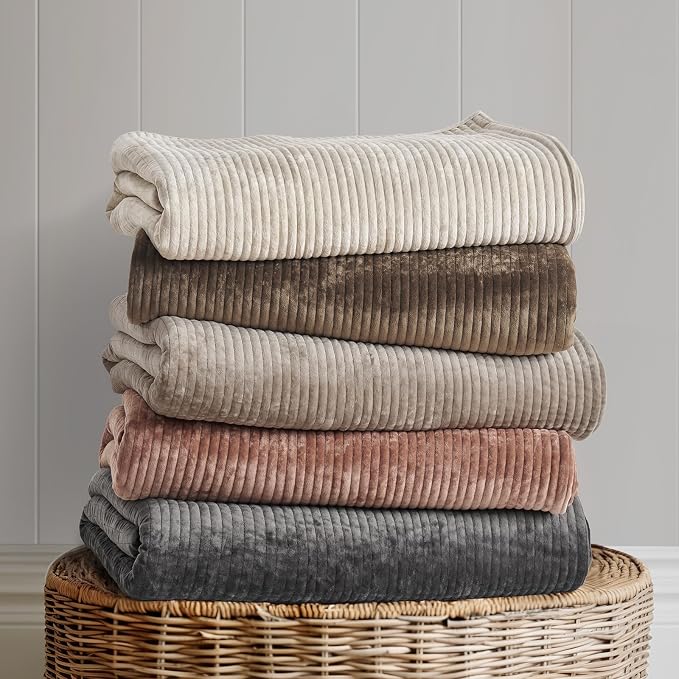 EverGrace Striped Channel Velvet Quilt Set, Queen Size, Mushroom Brown | Luxurious Soft Lightweight Velvet Comforter, Oversized Bedspread Coverlet, Quilted Bedding Set for All Season, with 2 Shams