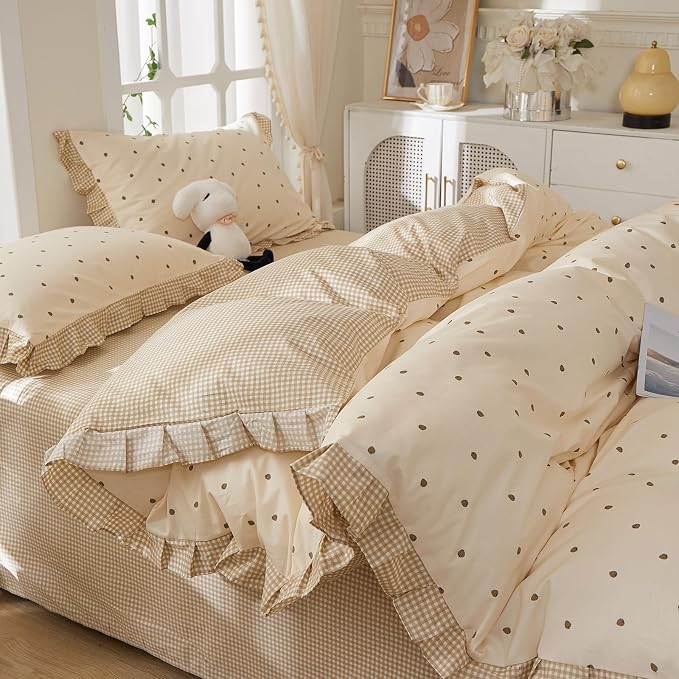 mixinni Floral Duvet Cover Set Twin XL Size – 100% Cotton 3-Piece Bedding Set with Ruffled Trim, Reversible Vintage Beige Gingham & Strawberry Print, Soft Aesthetic Duvet Cover with Zipper Closure