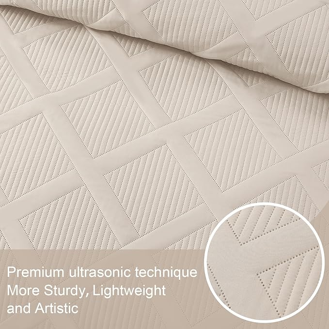 Exclusivo Mezcla Twin Size Quilt Set, Brich Beige | Soft Bedspreads with 1 Pillow Sham, Modern Striped Pattern, Lightweight Bedding Set Coverlets for All Seasons, 68x88 Inch