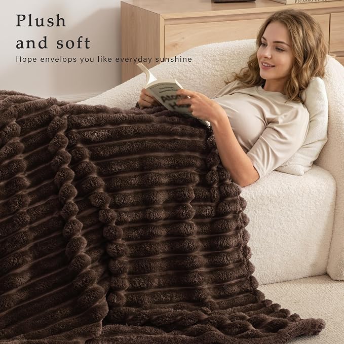 Exclusivo Mezcla Striped Fleece Throw Blanket for Couch, Sofa, Bed, 50"x60" | Soft Breathable Cozy Bed Blankets, Lightweight Plush Fluffy Fuzzy Jacquard Decorative Blankets