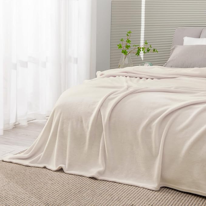 BEDELITE Fleece Blanket Soft Plush Queen Size Bed Blanket Beige 90"x90" | Ultra Soft Fleece, Plush Microfiber, Lightweight Warmth, All Season Comfort, Fade Resistant, Machine Washable,Perfect for Bed