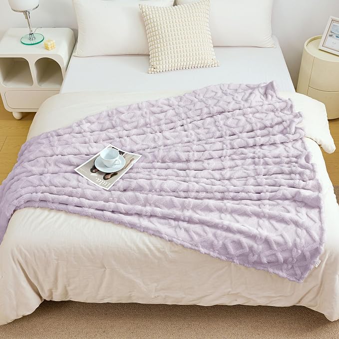 Aganear Fleece Throw Blanket for Couch Sofa 50"x60" Purple | Lightweight Fuzzy Throw,Warm Gift for Women,Christmas,Housewarming,Soft,Boho Design for Room Home Decor,All-Season Use