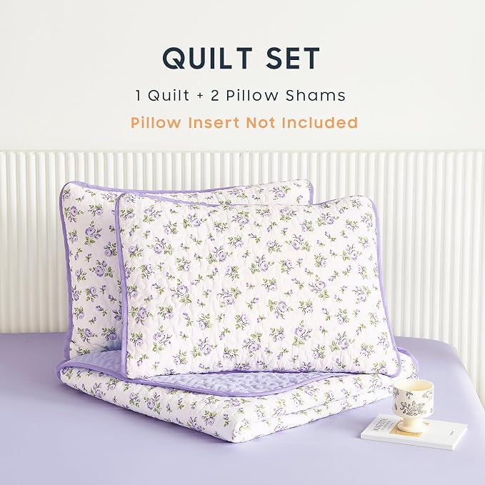 Wake In Cloud - Floral Quilt Set, Coquette Cottagecore Shabby Chic Flower Pattern for Women Teen Girls, Reversible Lightweight Bedspread Coverlet, 3 Pieces, White Purple, Twin/Twin XL Size
