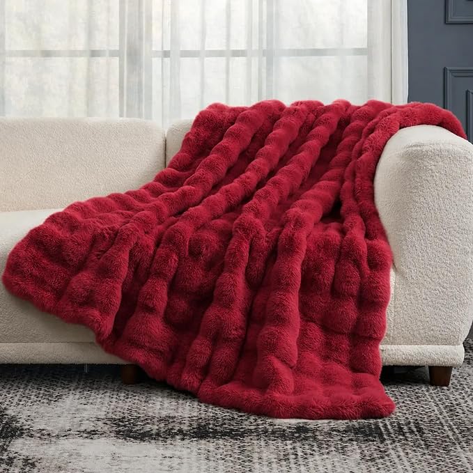 Cozy Bliss Faux Fur Throw Blanket for Couch, Fuzzy Soft Plush Thick Bubble Blanket for Sofa Bedroom Living Room, 50 * 60 Inches Red