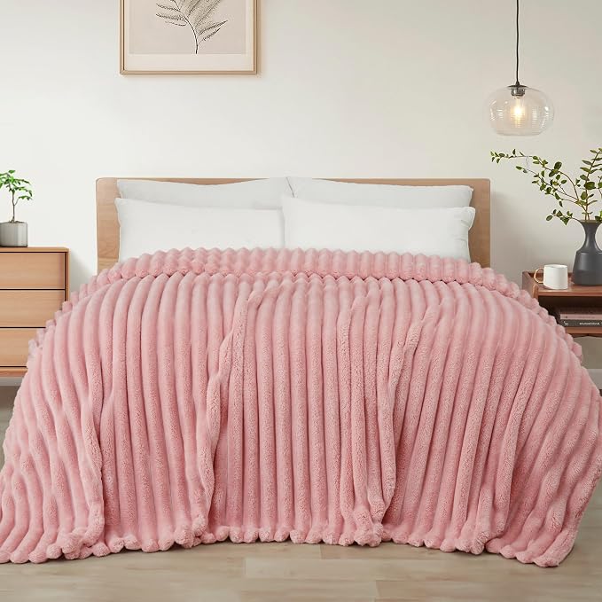 Exclusivo Mezcla Striped California King Size Fleece Blanket for Bed | Soft Breathable Cozy Bed Blankets, Lightweight Plush Fluffy Fuzzy Jacquard Decorative Blankets