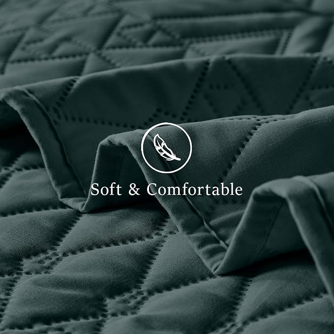akkialla Full/Queen Size Quilt Bedding Set,Forest Green Lightweight Microfiber Soft Bedspread,Modern Style Geoetric Pattern Coverlet Set for All Seasons,3 Piece(1 Quilt,2 Pillow Shams)