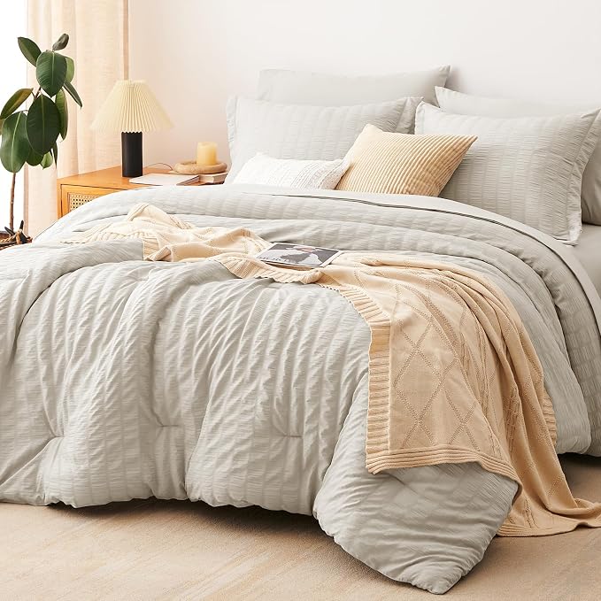 Queen Comforter Set, 7 Pieces Beige Seersucker Bed in a Bag | OEKO-TEX Certified, All Season Bedding Set with 240 GSM Down Alternative Comforter, Flat & Fitted Sheets, Pillowcases & Shams