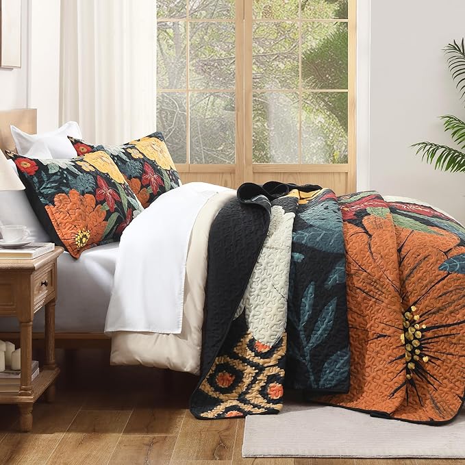 Quilt King Size, Black Floral Boho Summer Bedspread 3 Pieces | Navy Flower Botanical Summer Bedspreads with 2 Shams, Reversible Polyester Coverlet Set for All Seasons, 106"x96"