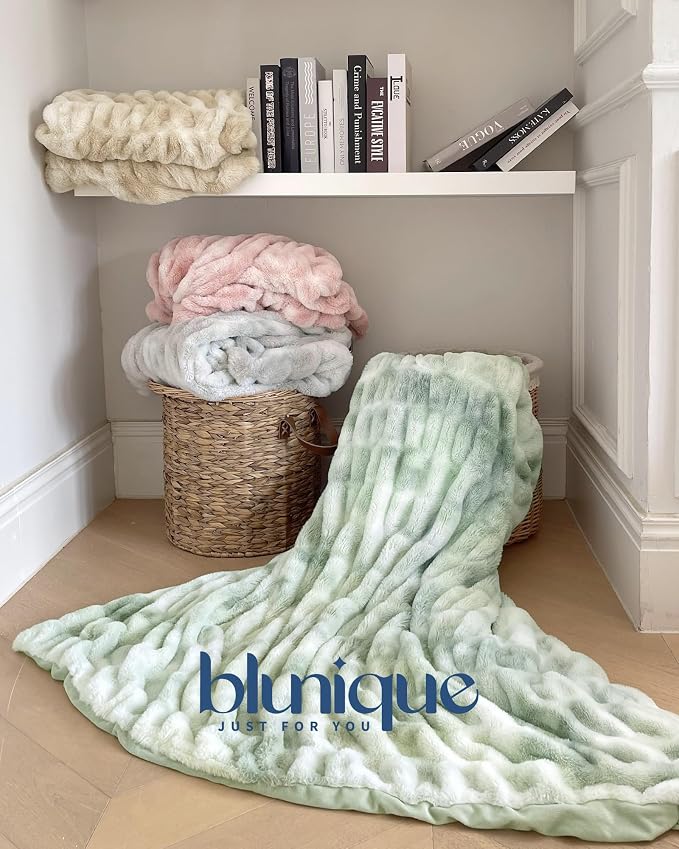 Ultra Soft Cozy Faux Fur Throw Blanket, Fuzzy Plush Thick Bubble Blanket, Luxury Fluffy Blanket for Couch, Sofa, Bedroom, and Living Room, 60x80 Inches,Tie-Dye Gray