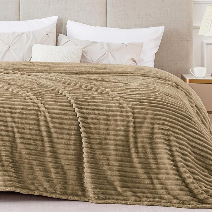 BEDELITE 3D Ribbed Jacquard Brown Blankets Queen Size for Bed, 90x90 Inch | Soft Warm Decorative Fluffy Blanket, Cozy Fuzzy Lightweight Plush Fleece Throw Blankets for Bed, Room Decor, Gift for Women