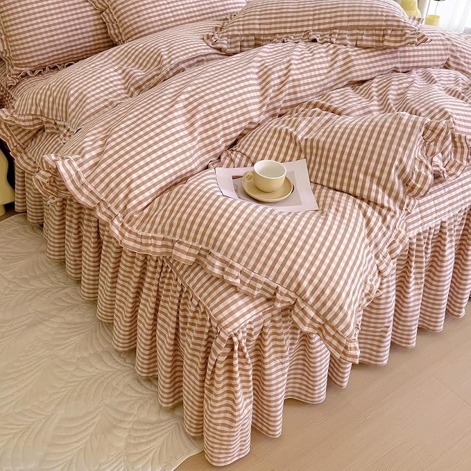 LifeTB Queen Comforter Set Pink Gingham Comforter Vintage Ruffle Blush Plaid Comforter Set 3 Pieces Checkered Grid Bed Comforter with 2 Pillowcases Fluffy Soft Gingham Bedding Set Queen Size