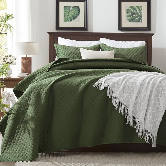 SunStyle Home Queen Quilt Bedding Set, Lightweight Summer Bedspreads,Green | Soft Coverlet With 2 Pillow Shams,Morden Style Quilts for All Season, Suitable for Bed,Couch,Bedroom,Guest Room,90"X96"