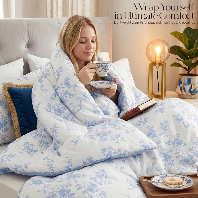 Utopia Bedding 3 Pc Queen Comforter Set, Printed Comforter, Sky Petal | Comforter Set Includes Comforter (88x88) Inches, 2 Shams (20x26) Inches. Soft Microfiber Down Alternative, Machine Washable.