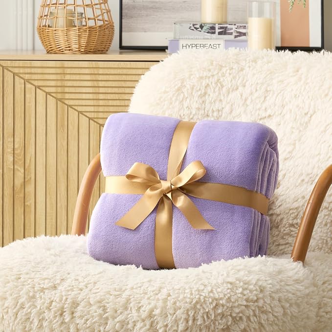 Hansleep Full Light Purple Fleece Blanket, Soft Flannel Bed Blanket | Fuzzy Cozy Blanket 84x90 Inches, Multi-use for Bed, Sofa, Couch, Travel, Camping, All Season Warm Lightweight Cover