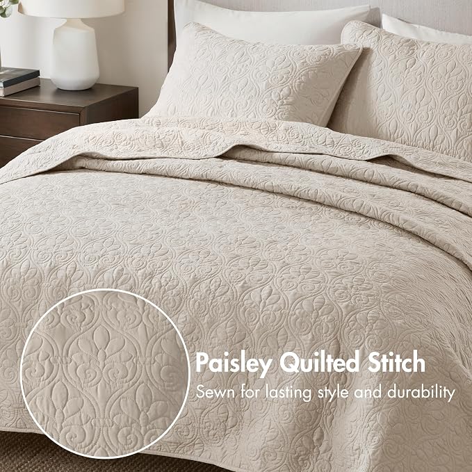 Madison Park Luxurious Cotton Damask Quilt Set, 2PC Twin/Twin XL Bed Set | All Season, Lightweight Stitching Coverlet Bedspread Bedding Stitching with Shams, Cream