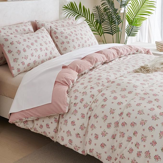 Queen Comforter Set Flowers Soft 3 Pieces Chic Crinkle Gauze Fabric Garden Style Floral Print Botanical Comforter for All Seasons Luxury Warmth Comfy Breathable with 2 Pillowcases