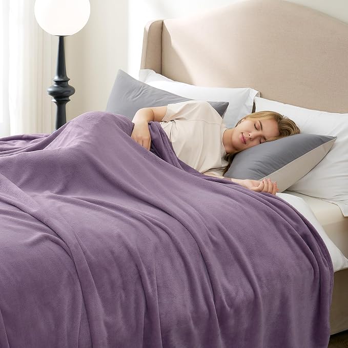 Hansleep Throw Fog Purple Fleece Blanket, Soft Flannel Bed Blanket | Fuzzy Cozy Blanket 50x60 Inches, Multi-use for Bed, Sofa, Couch, Travel, Camping, All Season Warm Lightweight Cover