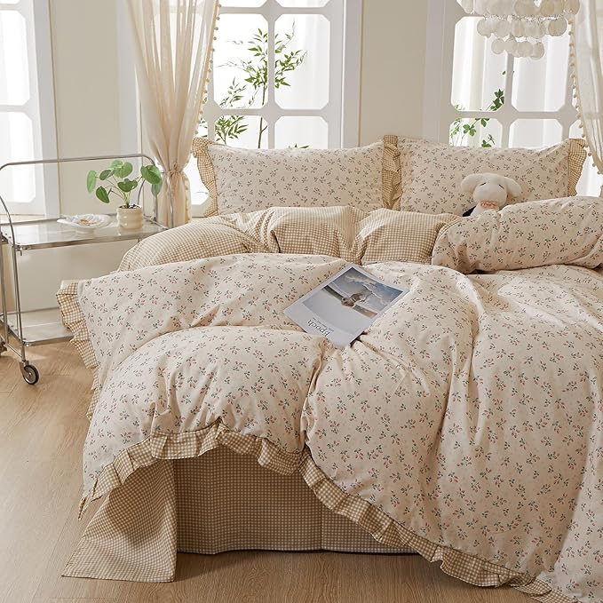 mixinni Beige Floral Duvet Cover King Size, 100% Cotton Cute Strawberry Floral Ruffle Bedding Set, Vintage Cottagecore Reversible Tan Gingham Aesthetic 3PC with Zipper Closure & Pillowcases
