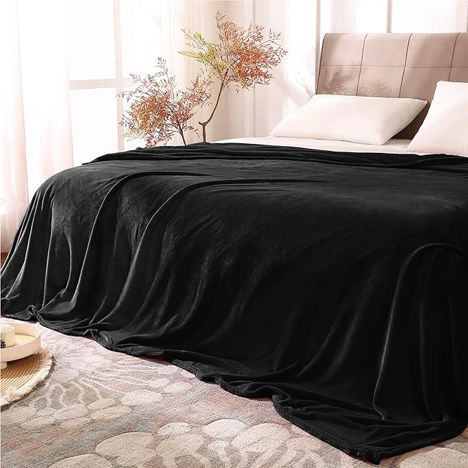 BEDELITE Fleece Blanket Soft Plush King Size Bed Blanket Black 108"x90" | Ultra Soft Fleece, Plush Microfiber, Lightweight Warmth, All Season Comfort, Fade Resistant, Machine Washable