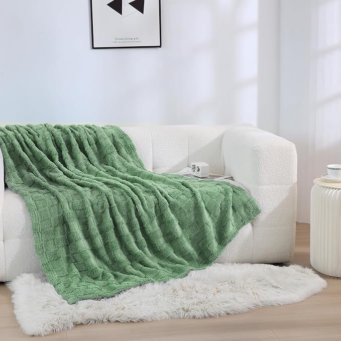 Sage Green Fleece Throw Blanket 50”×60”Checkered Design for Couch | Super Soft Cozy Plush Microfiber 3D Square Pattern Flannel Blanket for Sofa Bed Lightweight for Adults,Women